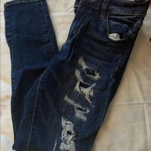 American Eagle Distressed Jeans